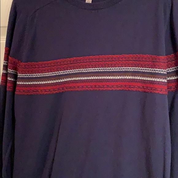 Embroidered sweater - Picture 2 of 2